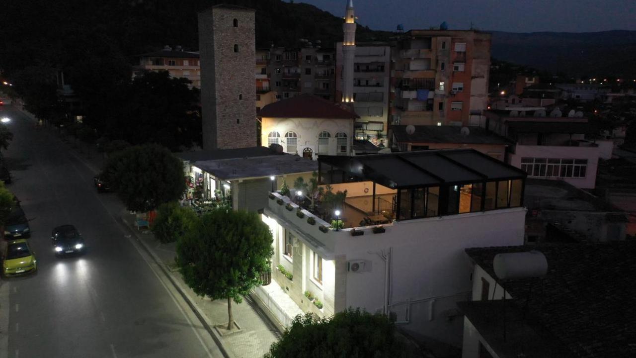 Vila Franko 培拉特 外观 照片