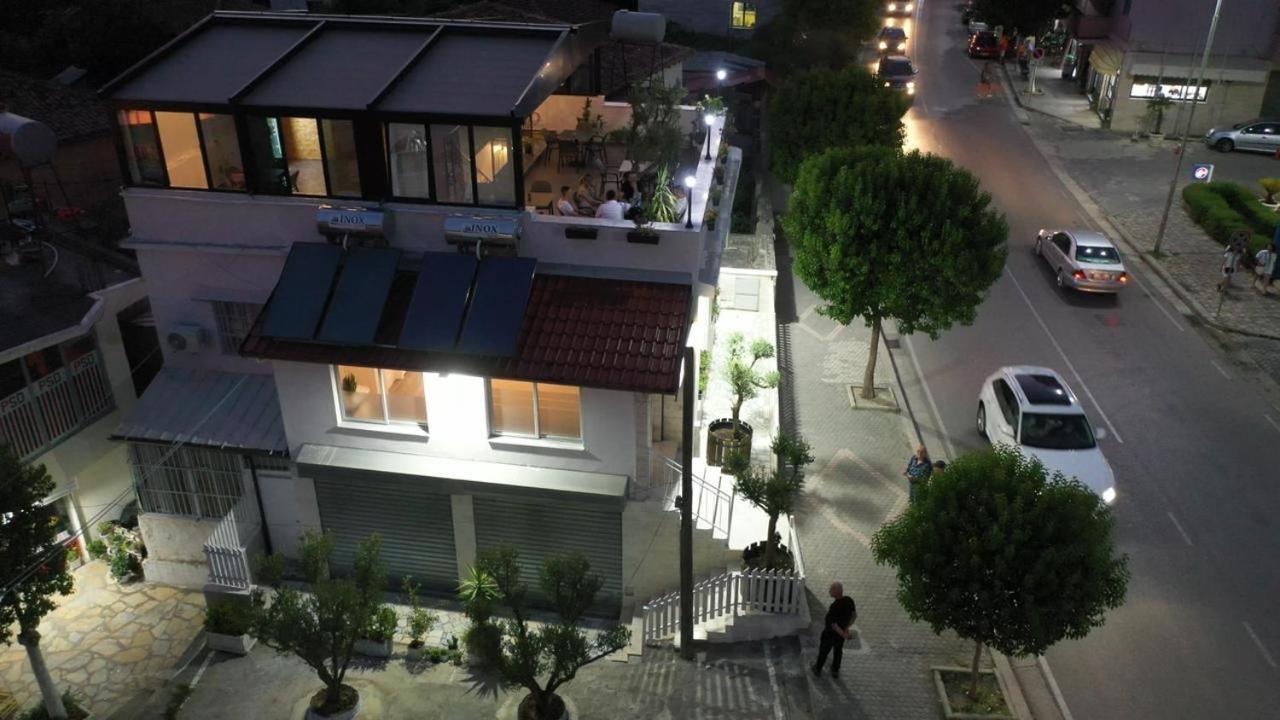 Vila Franko 培拉特 外观 照片